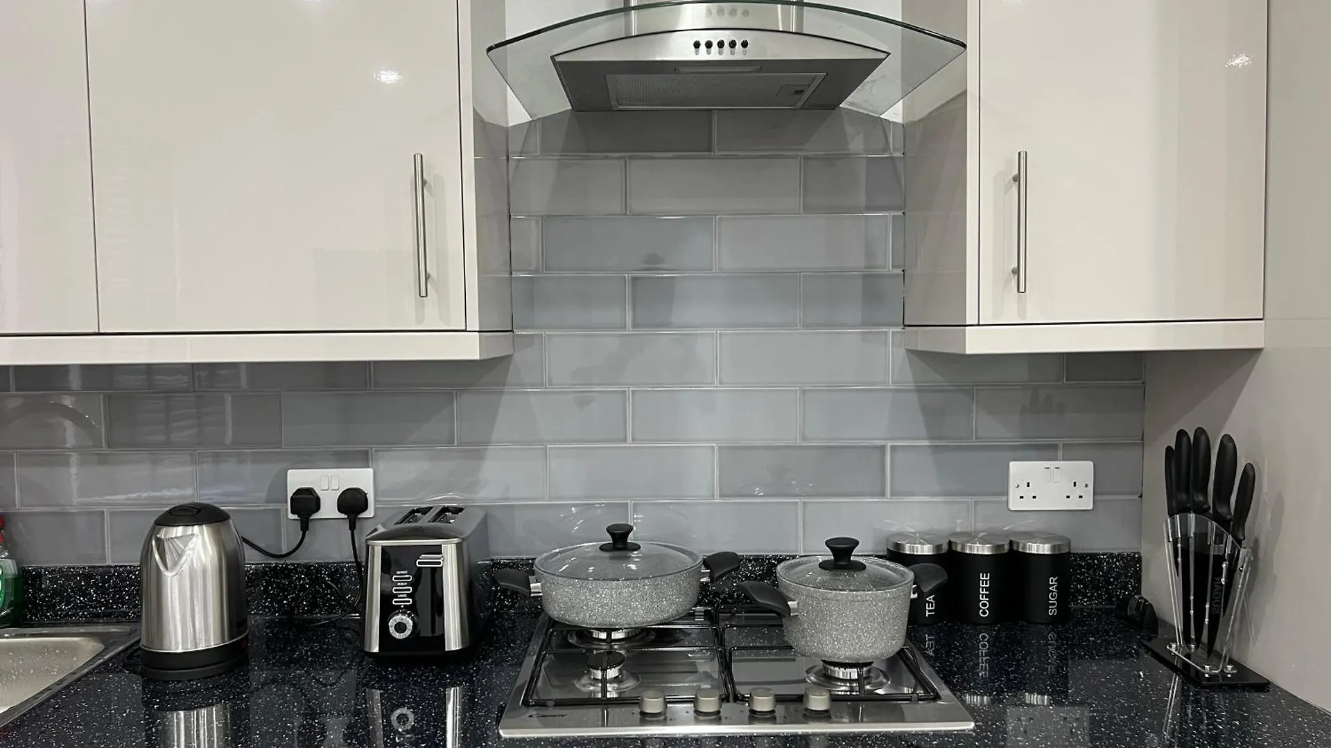 F3, Luxury Flat Close To Ilford. Sel 0*, Ilford United Kingdom