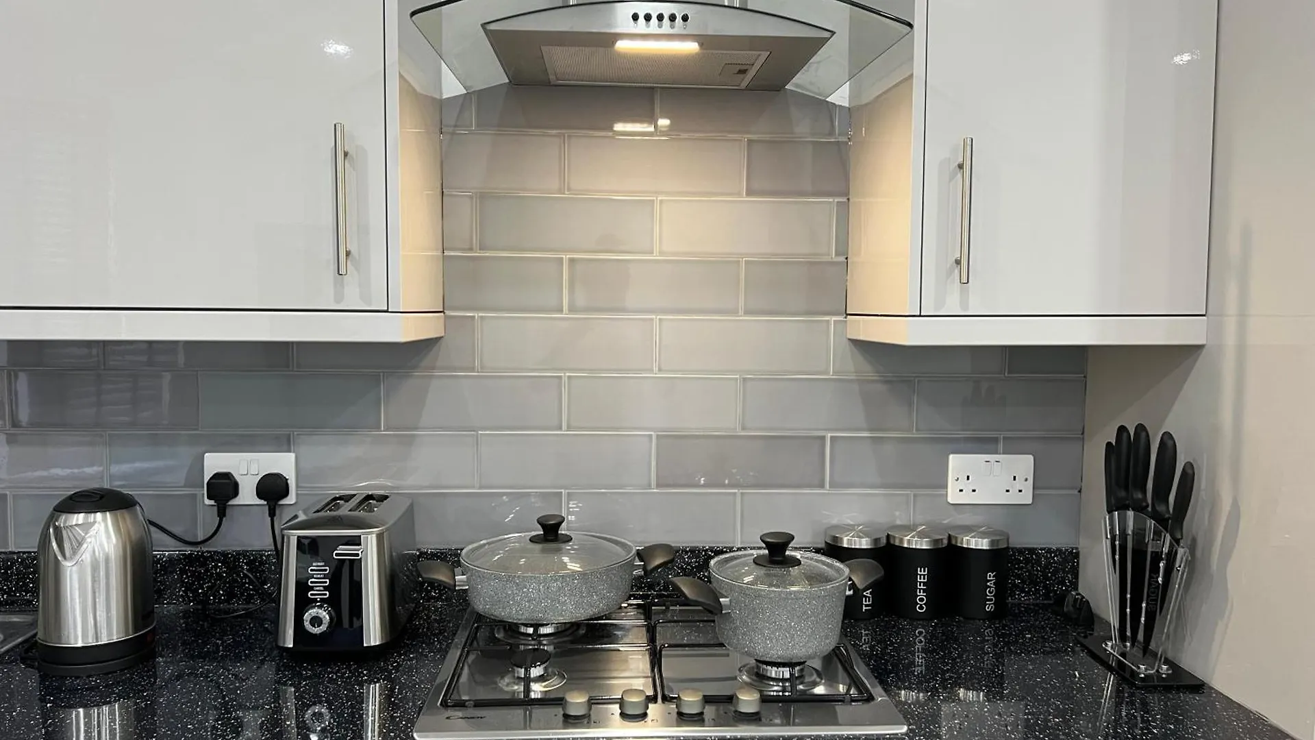 F3, Luxury Flat Close To Ilford. Sel Apartment Ilford