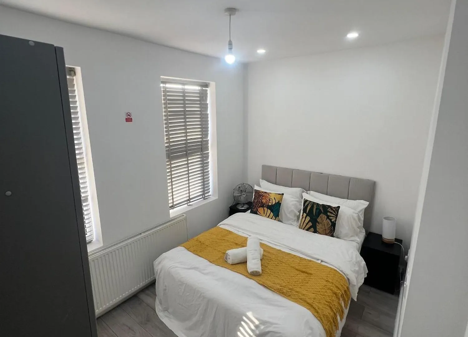 F3, Luxury Flat Close To Ilford. Sel 0*, Ilford
